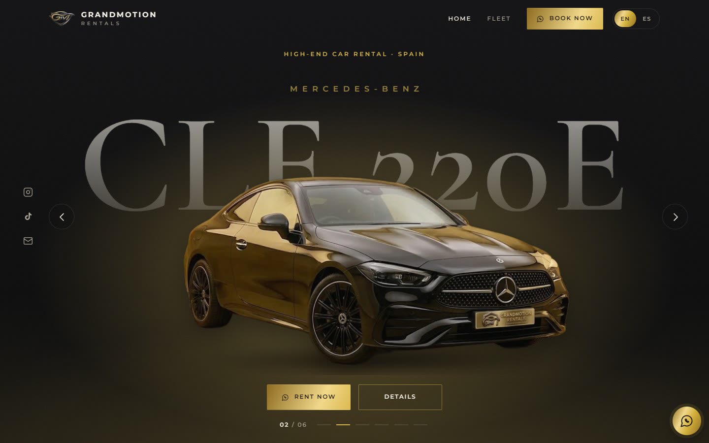Le site GrandMotion : une Mercedes CLE 220E sous une lumière dorée